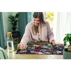 RAVENSBURGER 1000pc Most Everyone is Mad