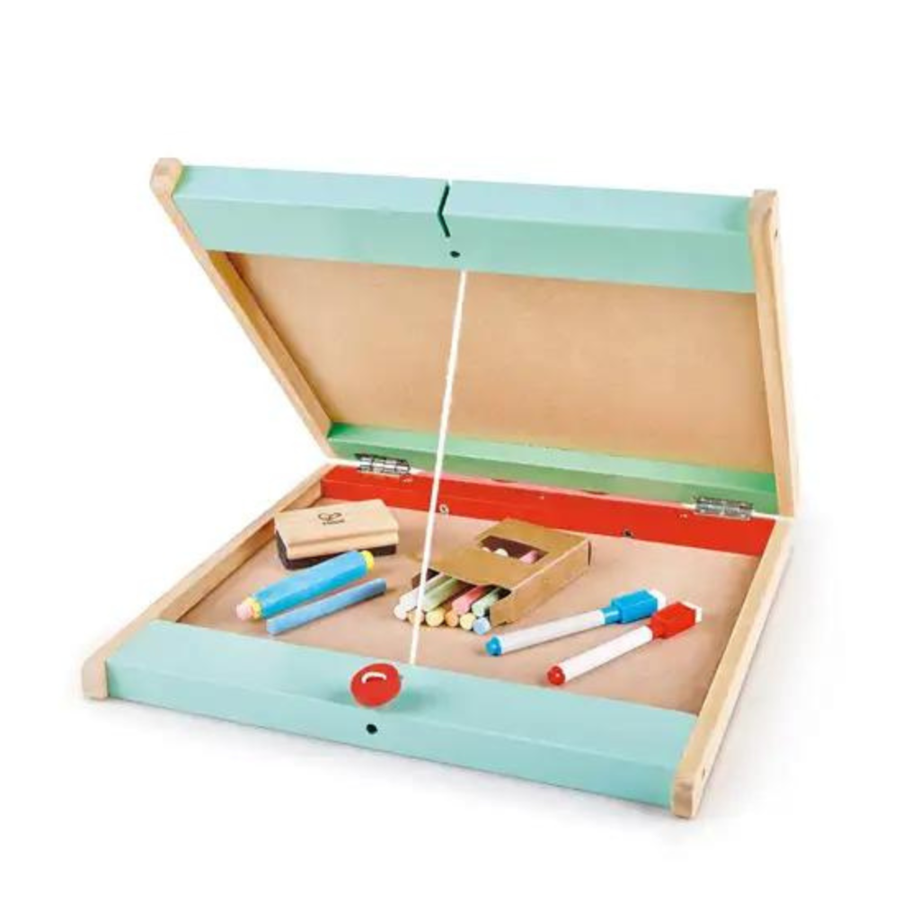 HAPE INTERNATIONAL Store & Go Easel