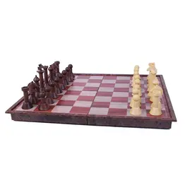 JOHN HANSEN Woody Magnetic Chess