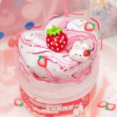 KAWAII SLIME COMPANY Straw-Bunny Sponge Cake Cloud Slime