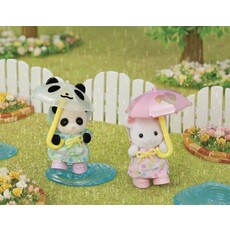 INTERNATIONAL PLAYTHINGS CC Nursery Friends- Rainy Day Duo