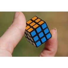 SUPER IMPULSE World's Smallest Rubik's