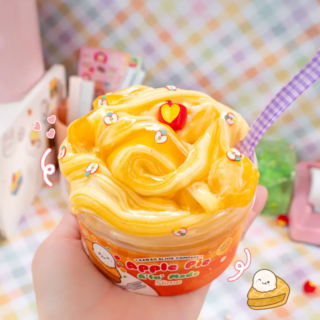 KAWAII SLIME COMPANY Apple Pie À La Mode Slime