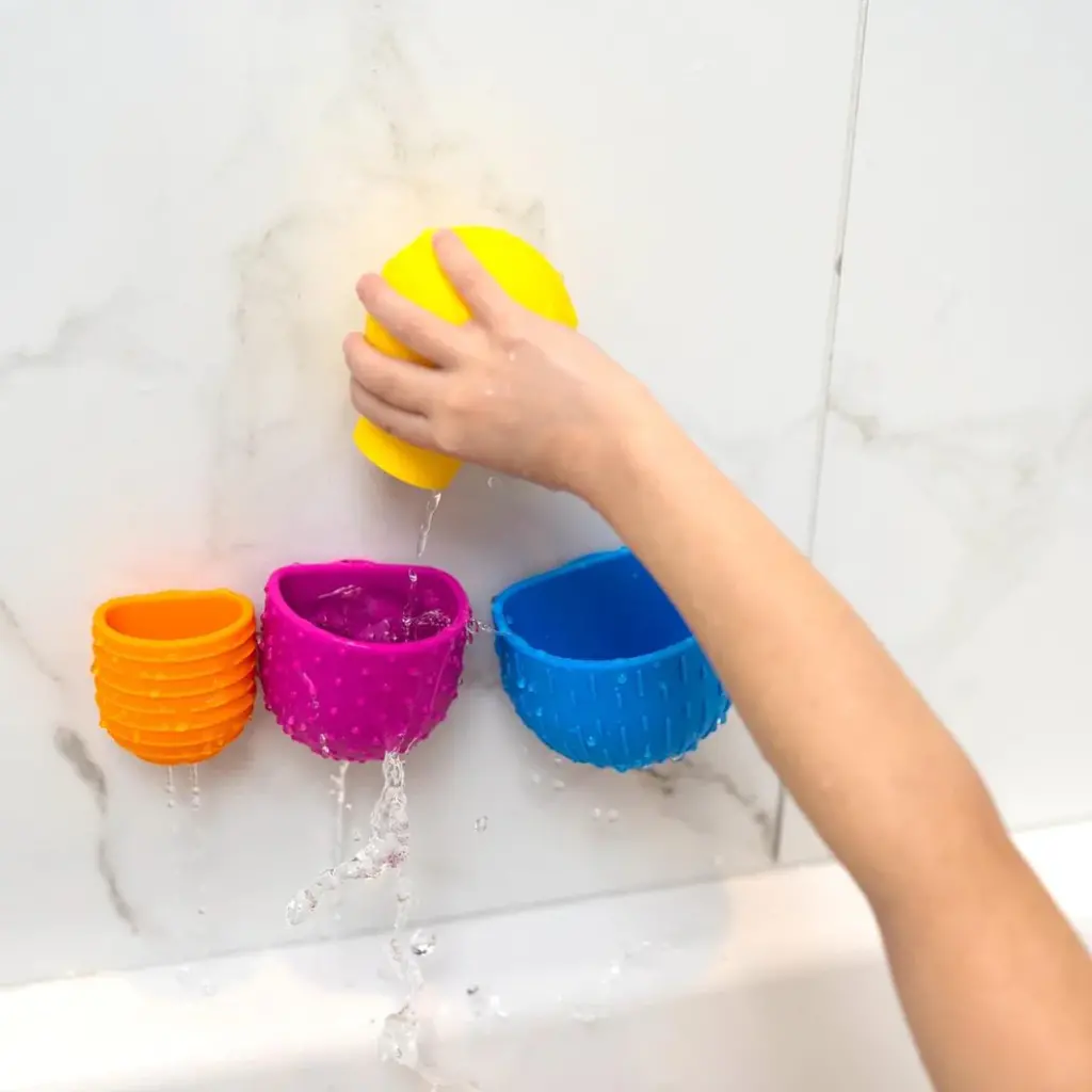 MOBI GAMES Oomplz Drip Drop Suction Cups
