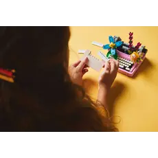TOYHOUSE LEGO CREATOR Typewriter with Flowers