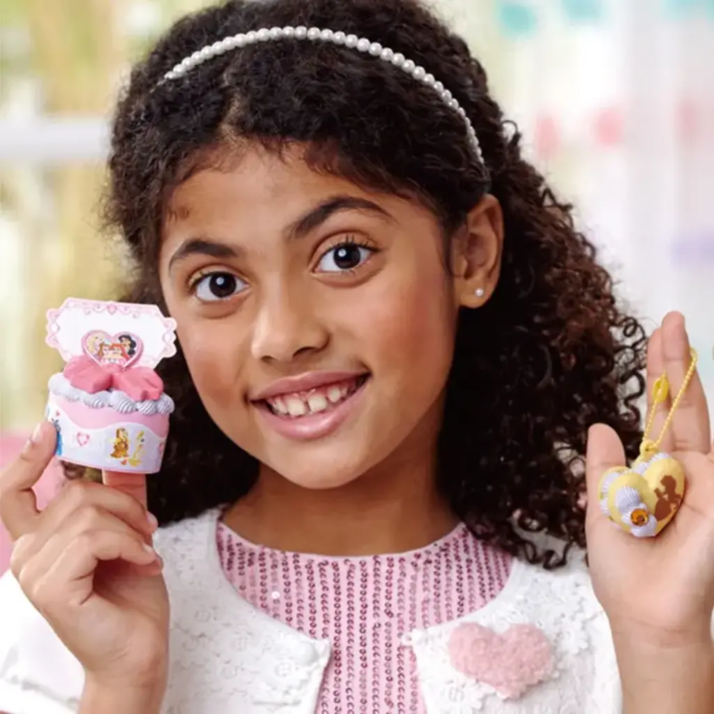 EPOCH EVERLASTING PLAY Pati-School Disney Princess  Creations Kit