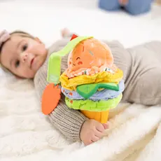 MELISSA & DOUG Ice Cream Take Along Pull Toy