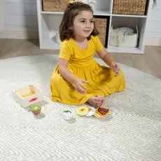 MELISSA & DOUG Breakfast Picnic Box Play Food Set