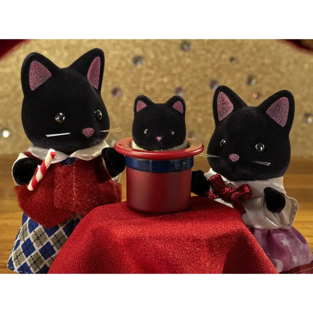 EPOCH EVERLASTING PLAY CC Midnight Cat Family