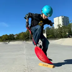 SPOONER The Spooner Mini Pro Born to Ride Training System - 20" Age 2-10 yrs (IN STORE PICKUP ONLY)