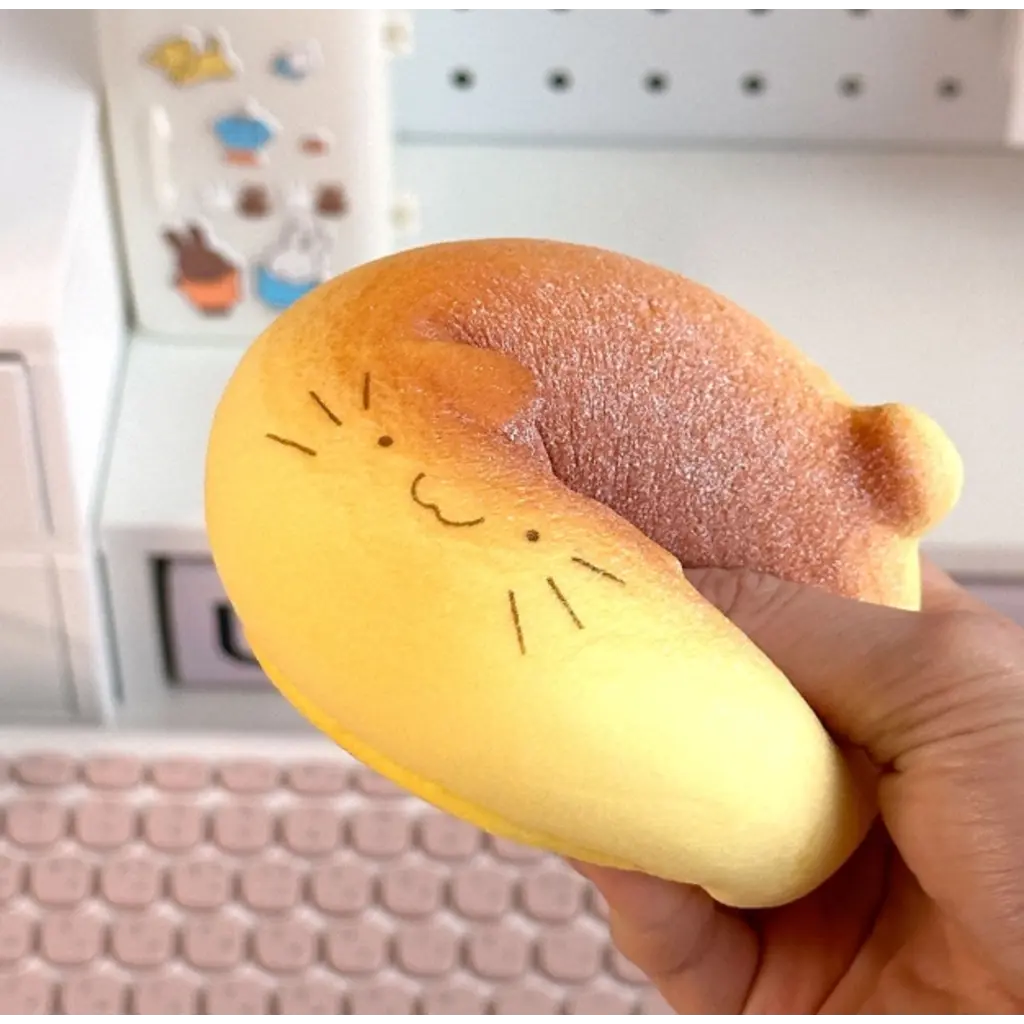 K-WONDERLAND Cat Bread Slow Rise Squishy