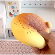 K-WONDERLAND Cat Bread Slow Rise Squishy