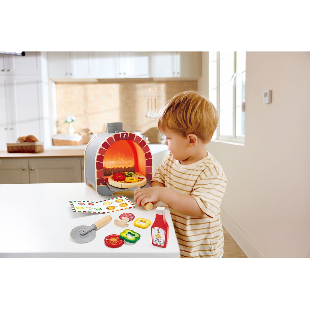 HAPE INTERNATIONAL Light & Sizzle Pizza Oven Set