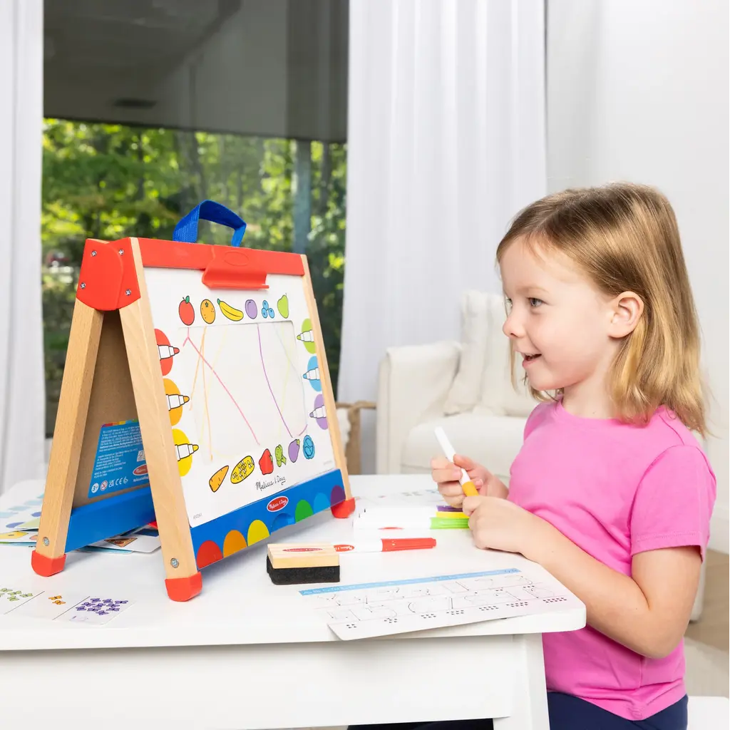 MELISSA & DOUG Take-Along Activity Easel