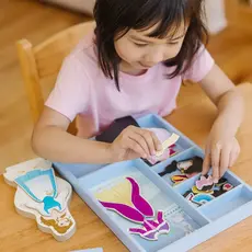 MELISSA & DOUG Belle Wooden Magnetic Dress-Up