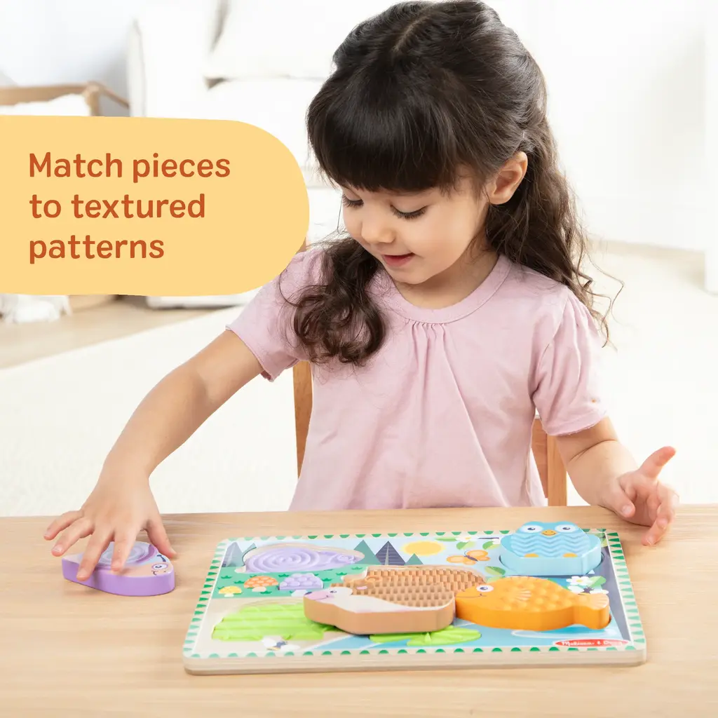 MELISSA & DOUG Forest Friends Touch & Feel Puzzle