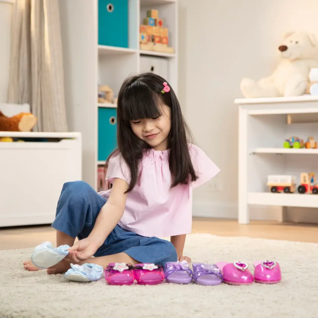 MELISSA & DOUG Dress-Up Shoes