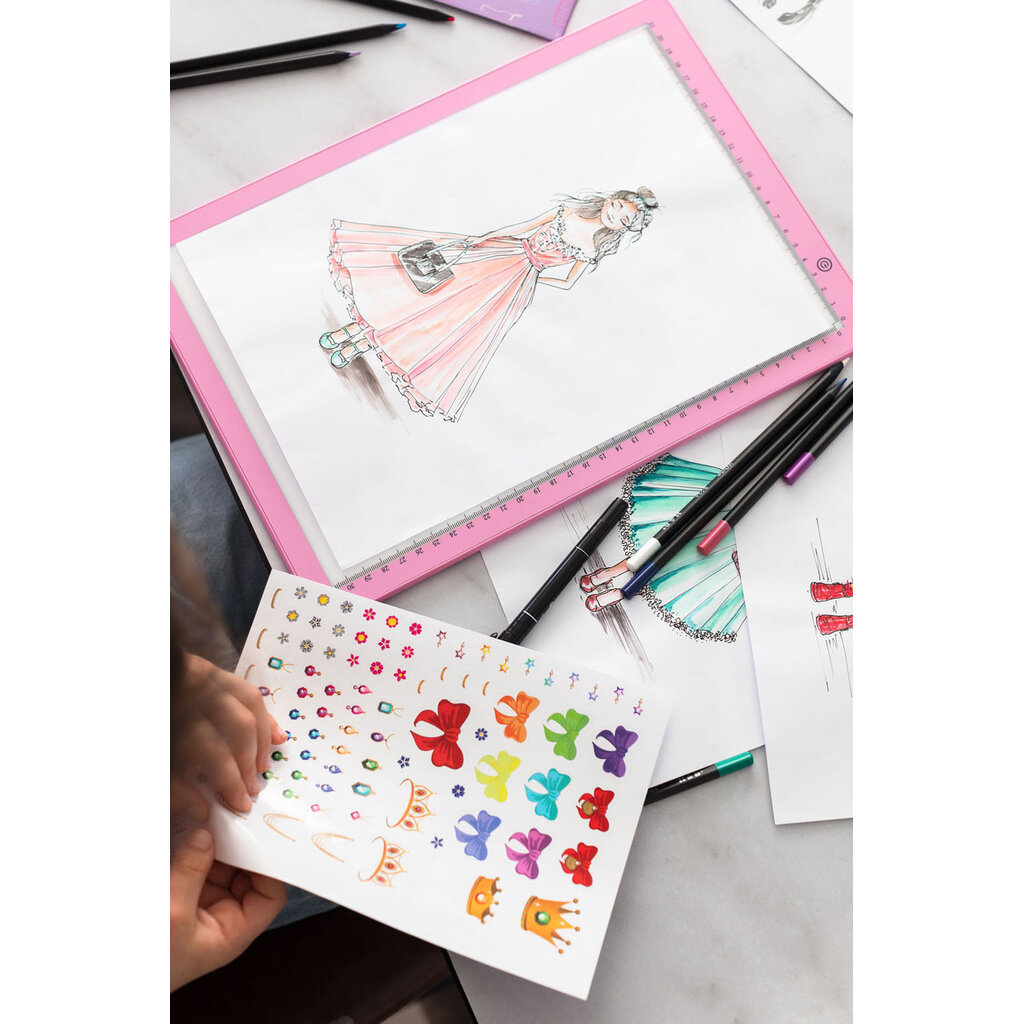 SPEEDY MONKEY Sycamore Stylist's Workshop with LED Light Pad