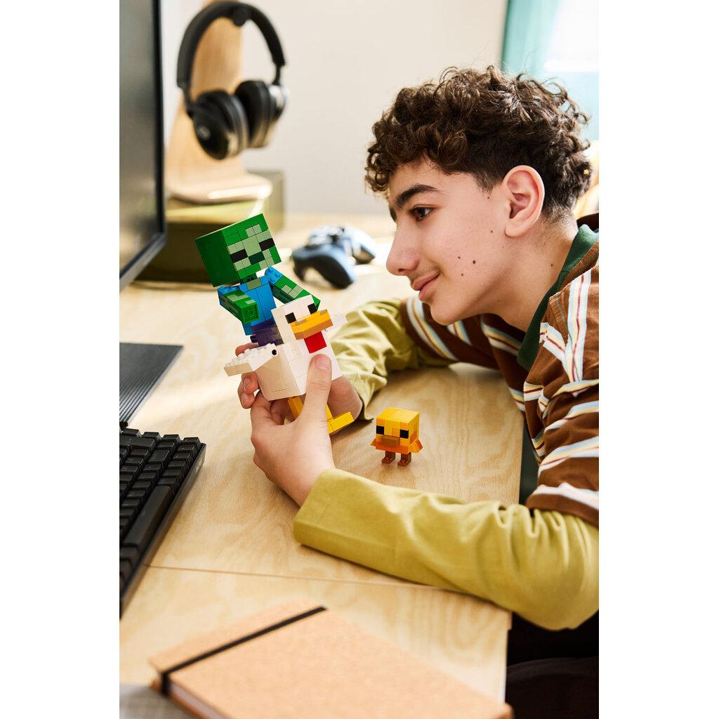 TOYHOUSE MINECRAFT Chicken Jockey