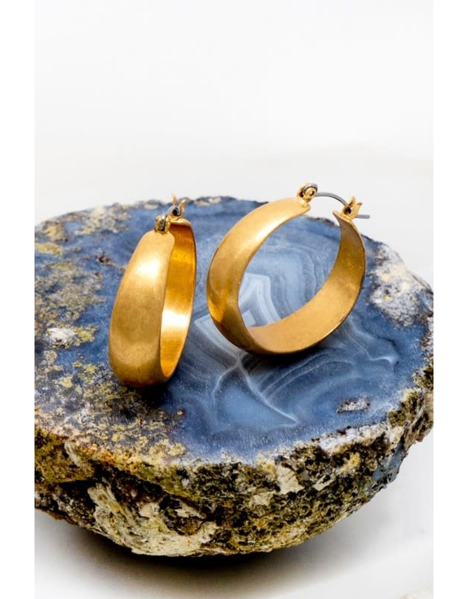 Made Of Alloy Casting. Size: 1.0" Smooth And Polished Small Wide Hoop Earrings - Color: Gold