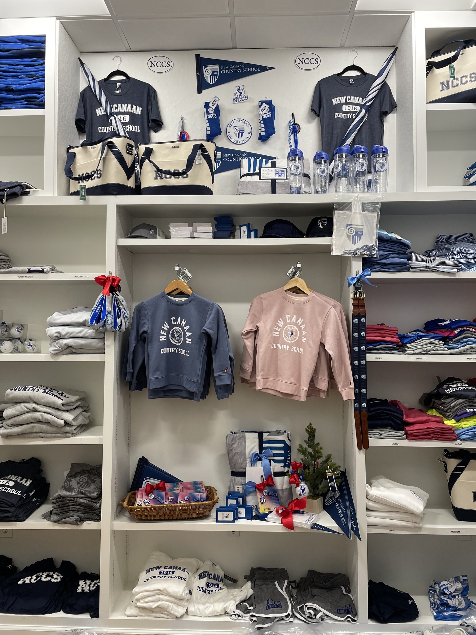 New Canaan Country School Store