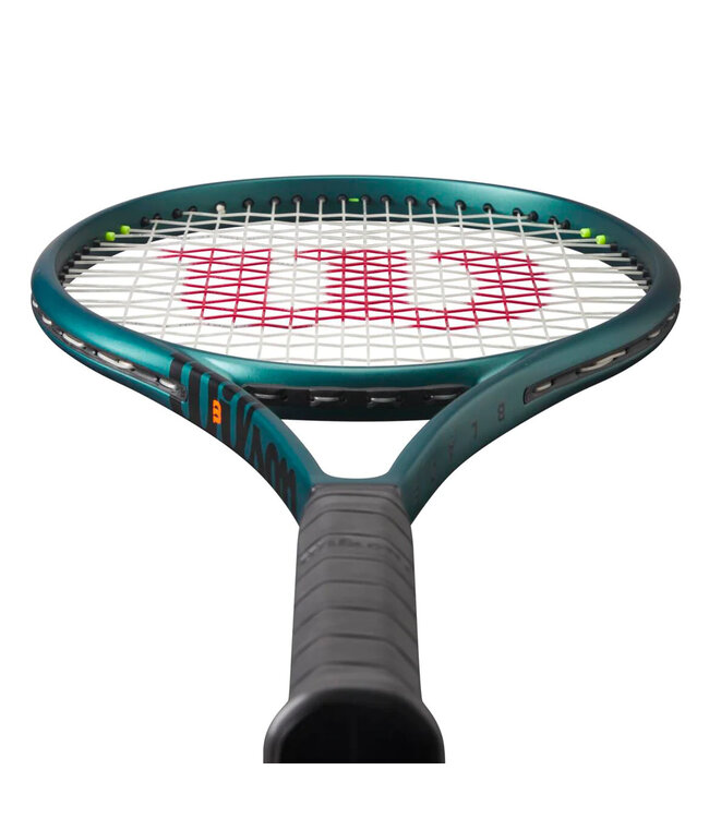 Wilson Blade 100 V9