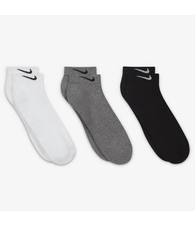 NIke Everyday Cushioned - Multicolor