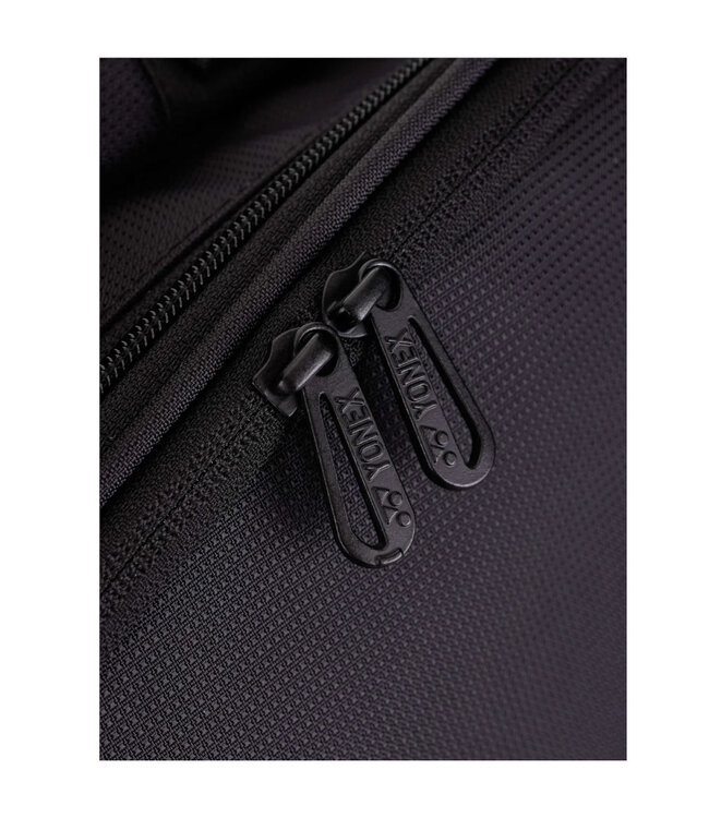 Yonex 92426 Pro Racket Bag 6 Pack - Black