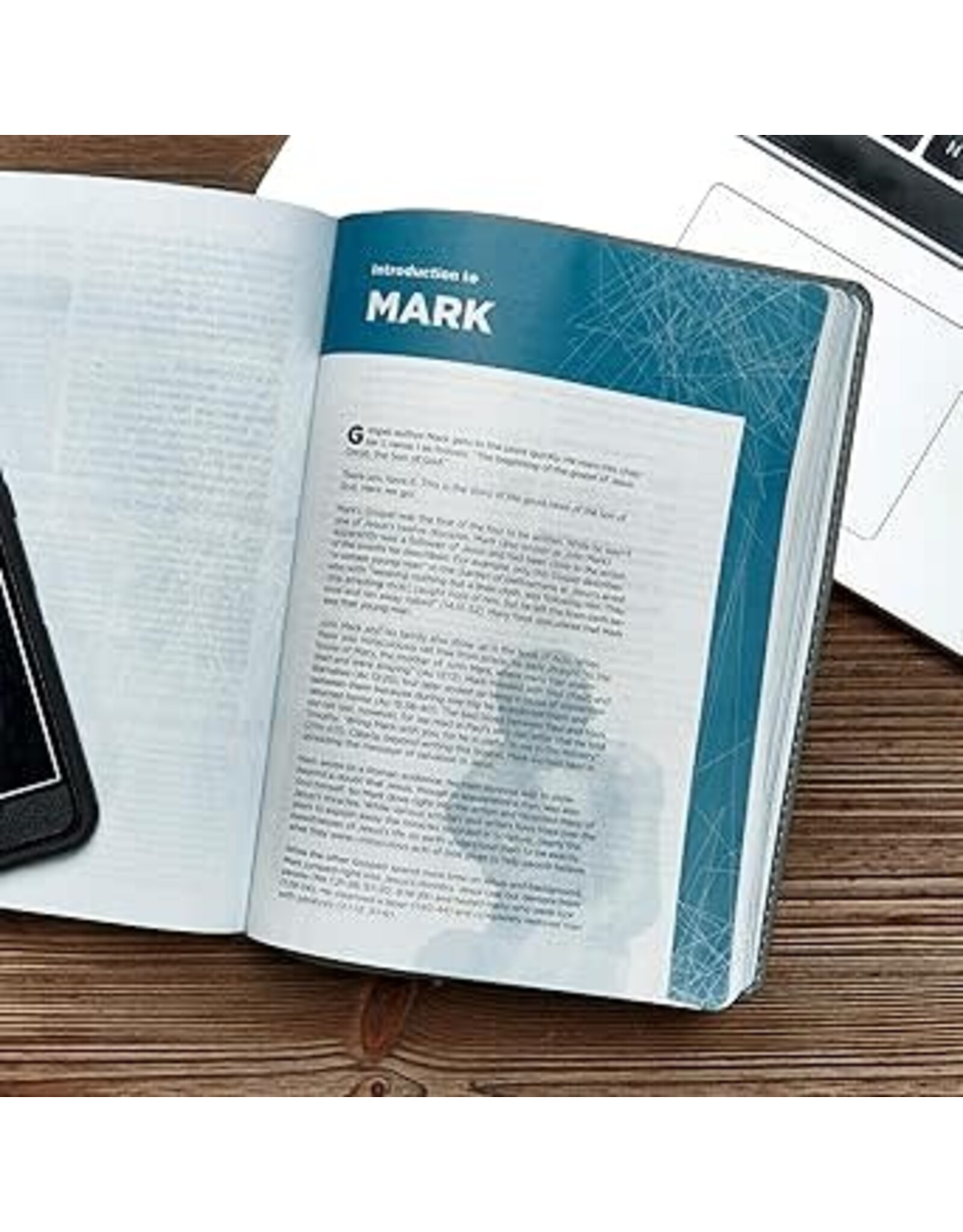 CSB Apologetics Study Bible for Students, Gray/Navy LeatherTouch