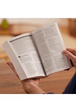 John MacArthur NASB MacArthur Daily Bible Hardcover John MacArthur NASB MacArthur Daily Bible Hardcover