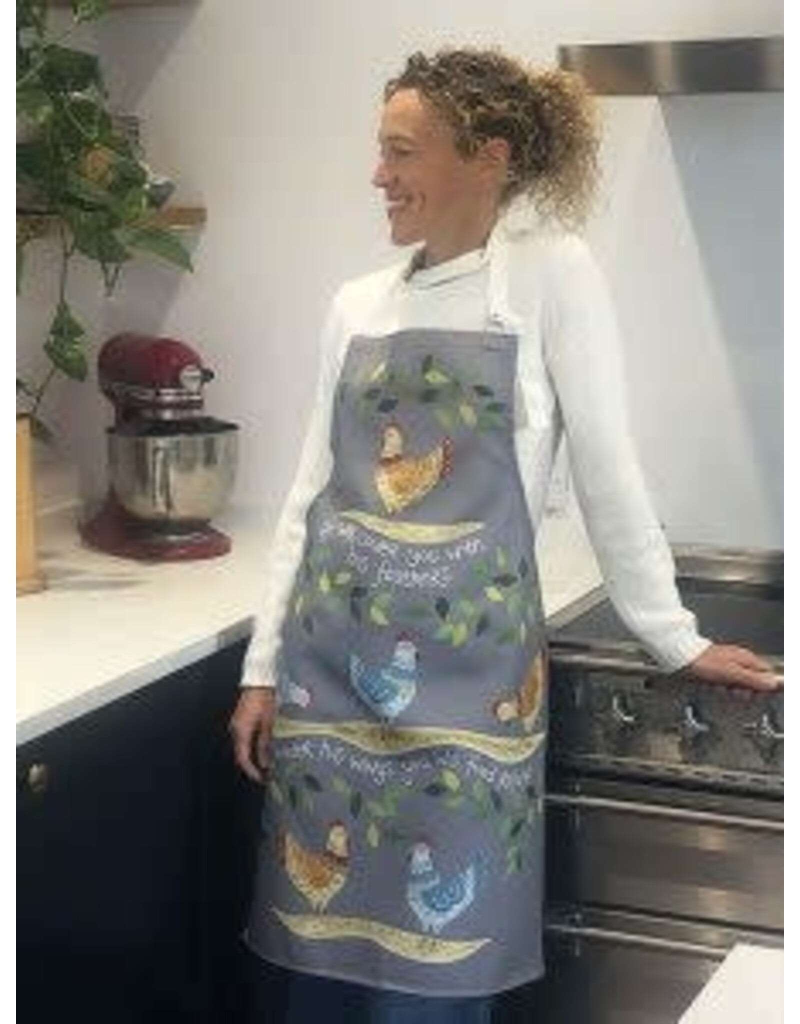 Under His Wings Apron