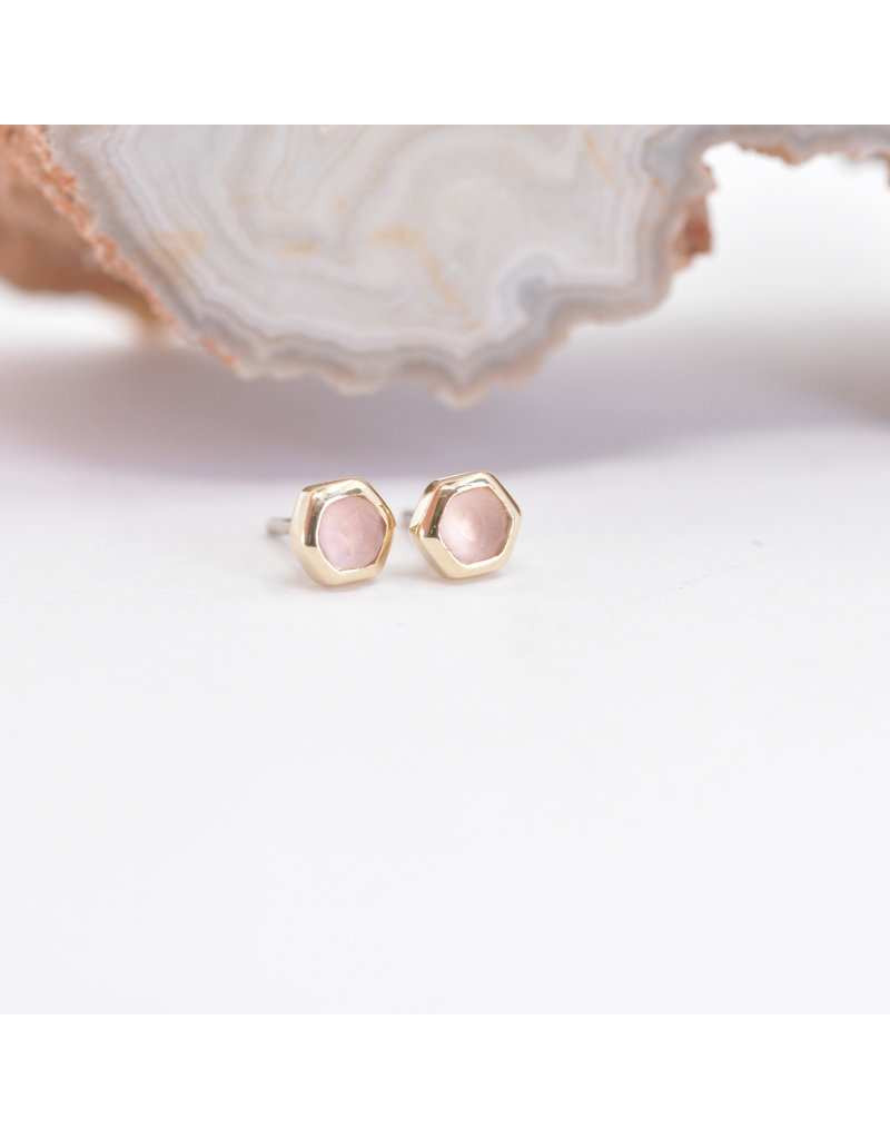 BVLA 3mm Honeycomb with 2mm Sandblasted Rose Quartz Cabochon in 14k Yellow Gold Threadless Ends