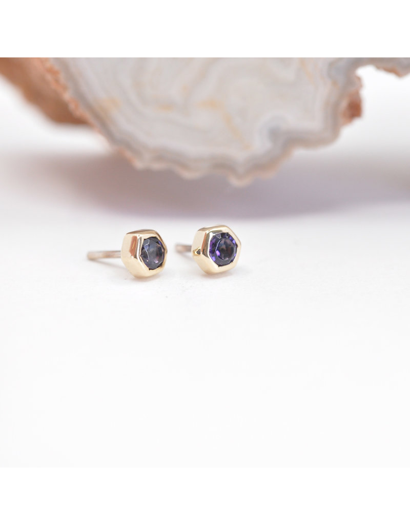 BVLA 3mm Honeycomb with 2mm Midnight Topaz in 14k Yellow Gold Threadless Ends