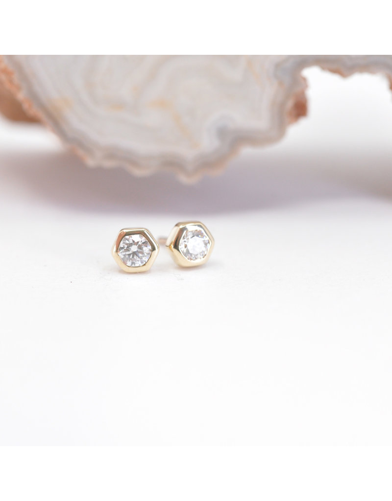 BVLA 3mm Honeycomb with 2mm Genuine VS Diamond in 14k Yellow Gold Threadless Ends