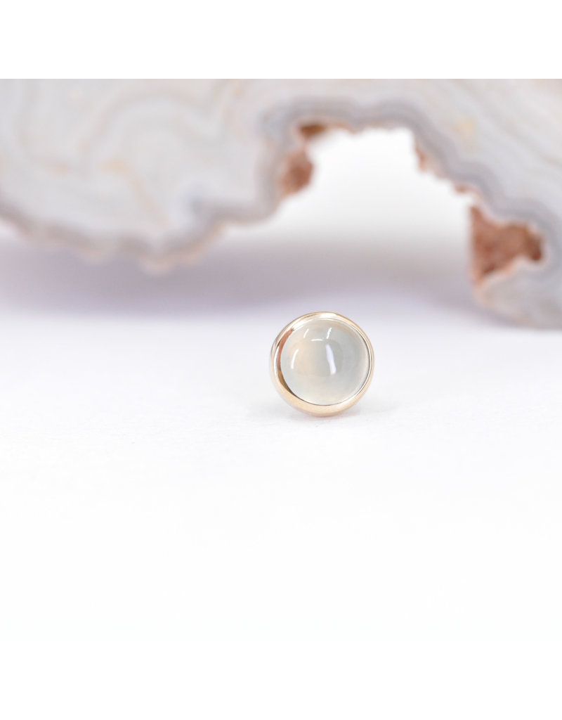 BVLA 4mm Cup with Aqua Chalcedony Cabochon in 14k Yellow Gold Threadless Ends