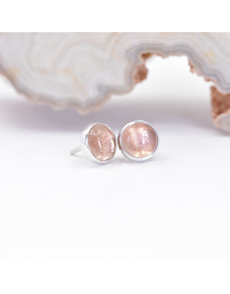 BVLA 4mm Cup with Oregon Sunstone Cabochon in 14k White Gold Threadless Ends