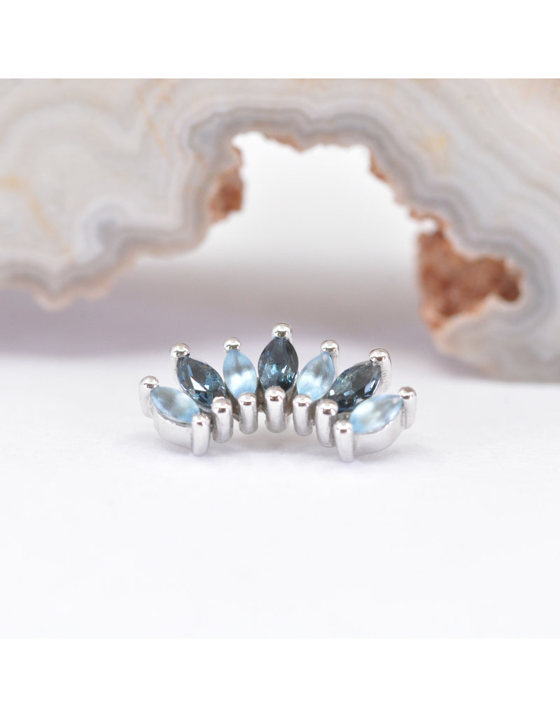 Sterling Silver London and Swiss Blue Topaz Star Curved Ring Sterling Silver London and Swiss Blue Topaz Star Curved Ring