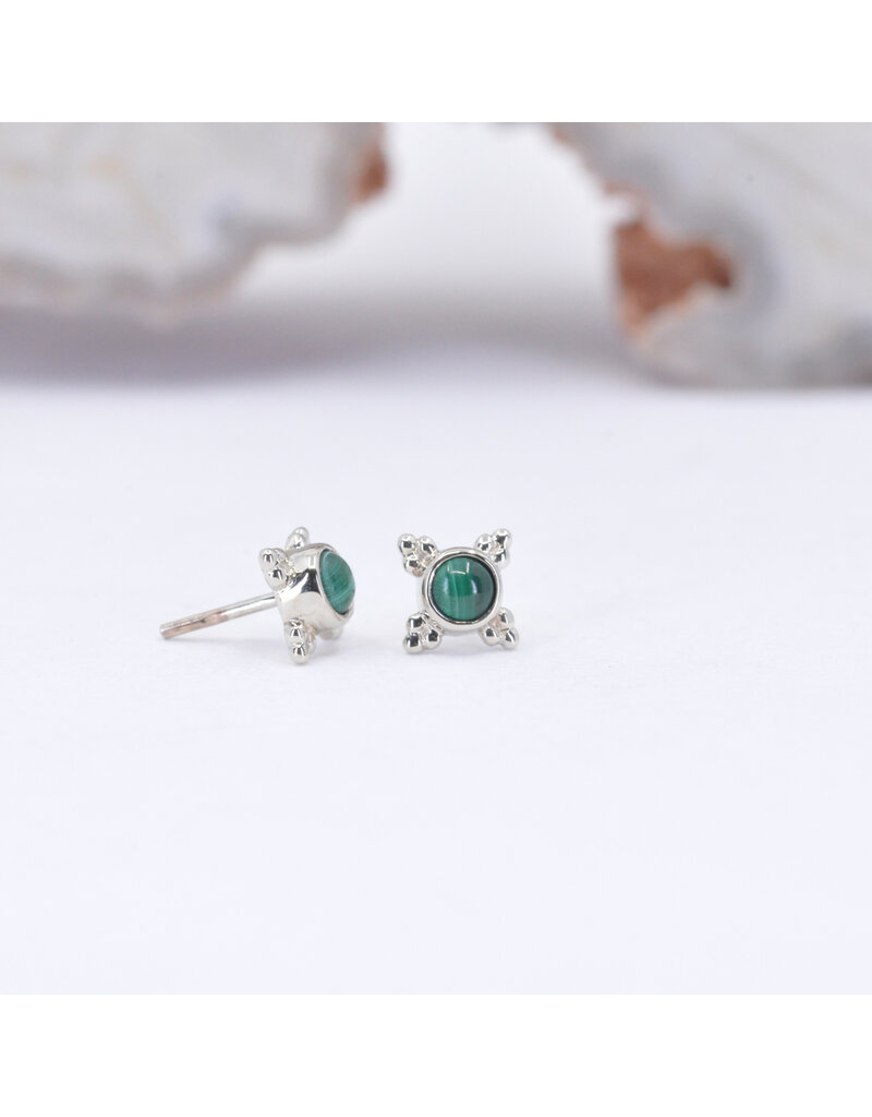 BVLA 5mm Mini Kandy with Malachite Cabochon in 14k White Gold Threadless Ends