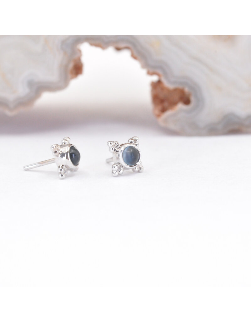 BVLA 5mm Mini Kandy with Sandblasted London Blue Topaz Cabochon in 14k White Gold Threadless Ends