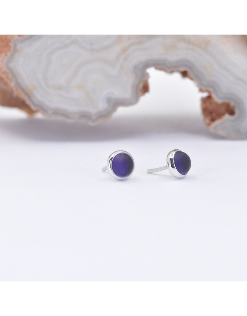 BVLA 3mm Cup with Sandblasted Amethyst Cabochon in 14k White Gold Threadless Ends