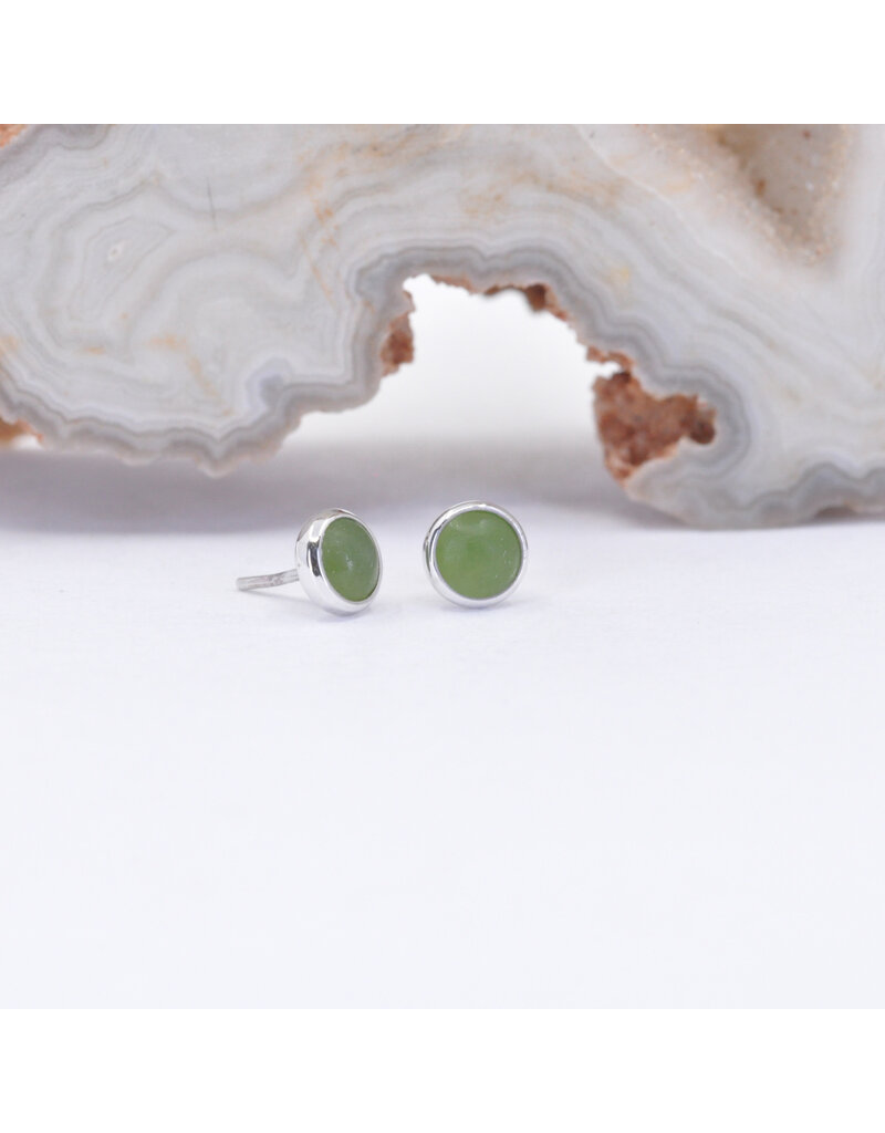 BVLA 3mm Cup with Sandblasted Jade Cabochon in 14k White Gold Threadless Ends