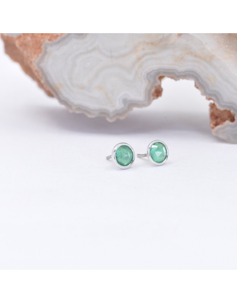 BVLA 3mm Cup with Rose Cut Emerald in 14k White Gold Threadless Ends
