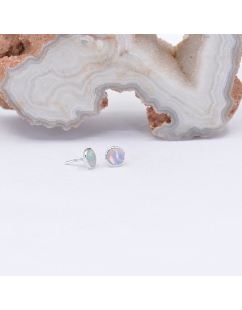 BVLA 3mm Cup with Grade AAA Genuine White Opal Cabochon in 14k White Gold Threadless Ends