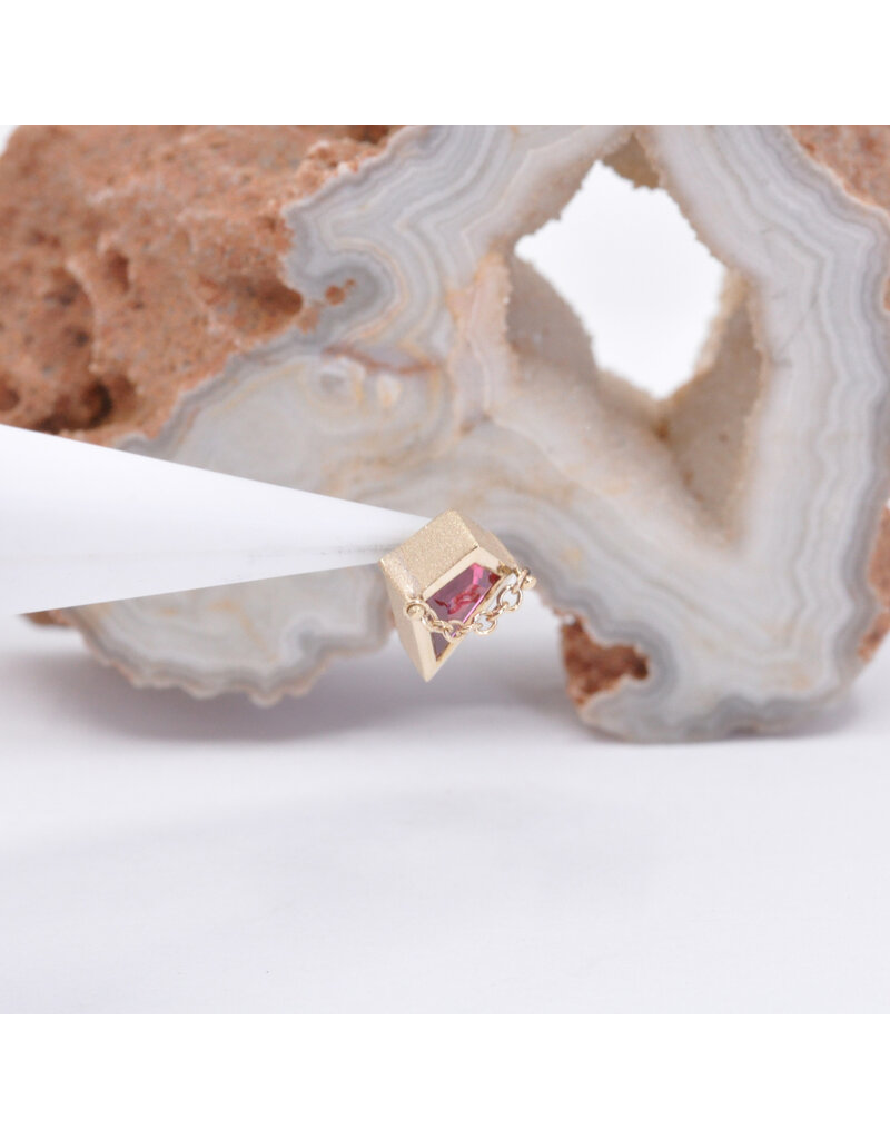 BVLA Captain with Padparadscha Sapphire in 14k Yellow Gold with Sandblasted Bezel 16g Threaded End by BVLA!
