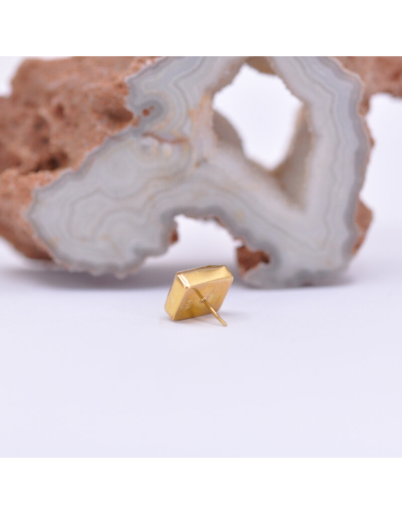Diablo Organics 7x6mm Rectangle Bezel with Faceted Quartz in 18k Yellow Gold Threadless End by Golden Arowana