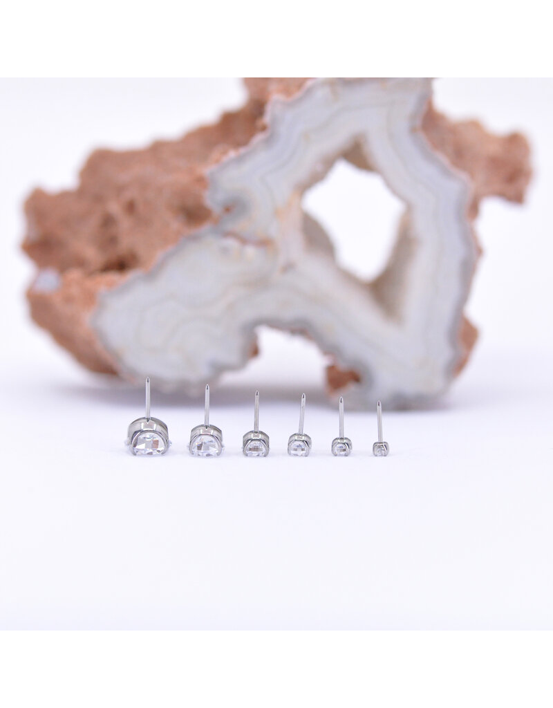 Neometal CZ Prong Titanium Threadless Ends by Neometal