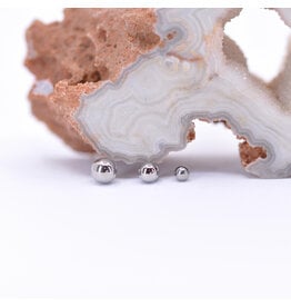 Cascade Titanium Threaded Ball Ends