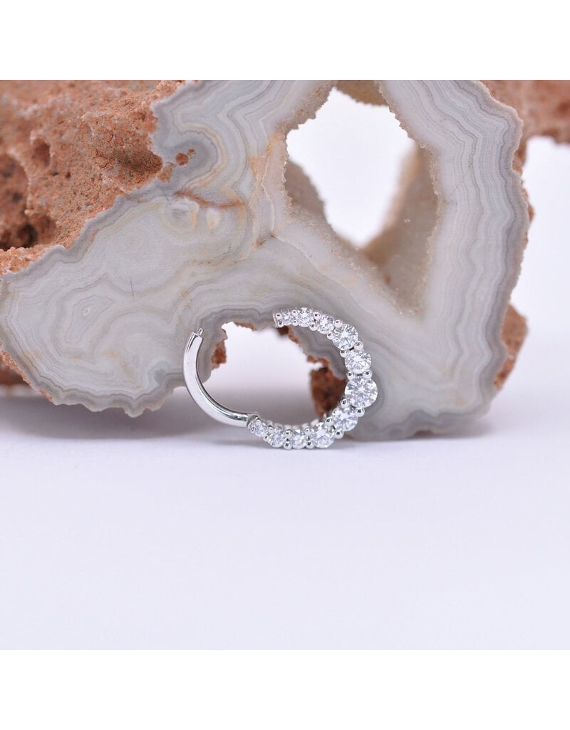 BVLA Graduating Gem Oaktier 16g 5/16" Clicker 14k White Gold Diamond
