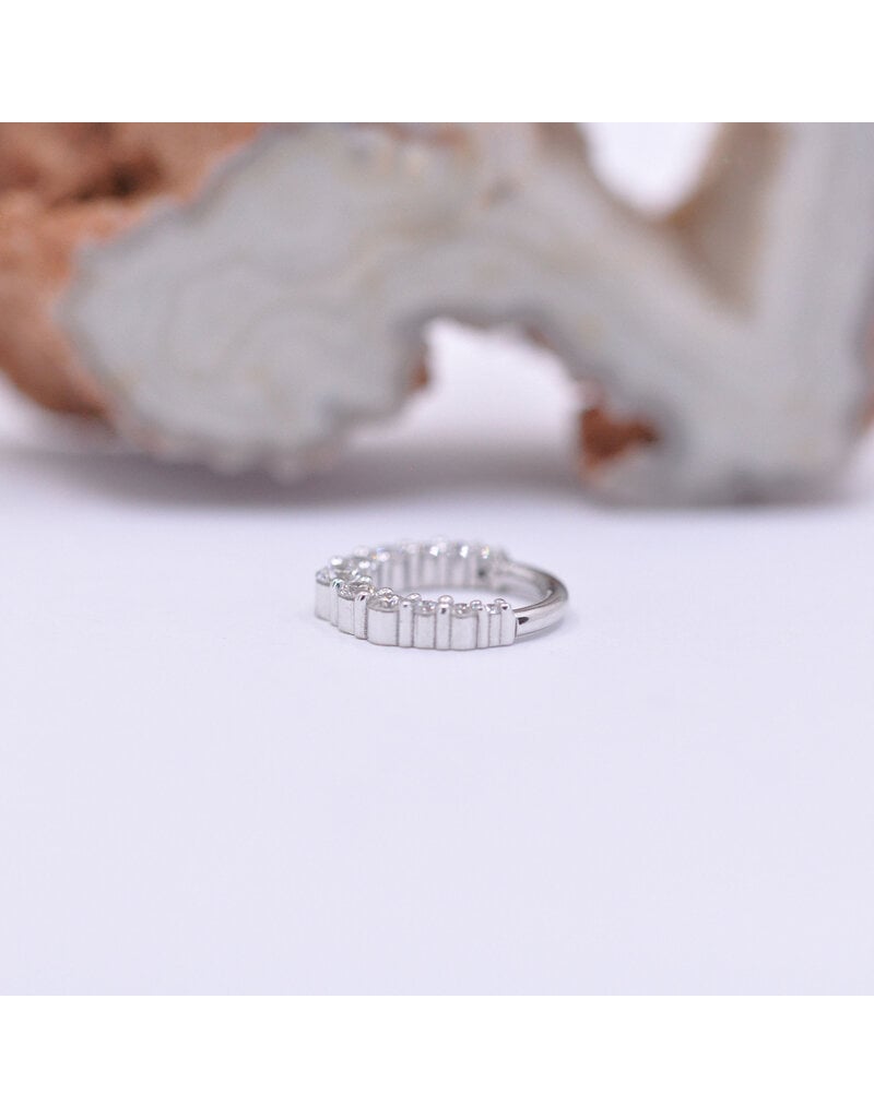 BVLA Graduating Gem Oaktier 16g 5/16" Clicker 14k White Gold Diamond