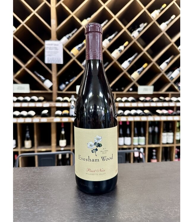 Evesham Wood Pinot Noir 750ml